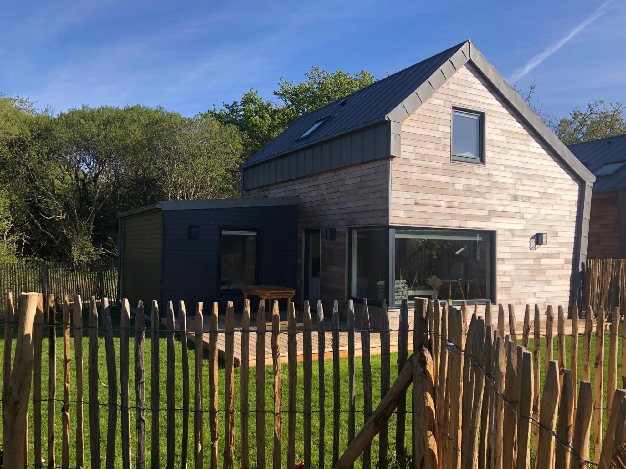 Les Cabines Du Bout Du Monde - Cabine Duplex , Votre Maison De Vacances De Haut Standing A Crozon Luaran gambar